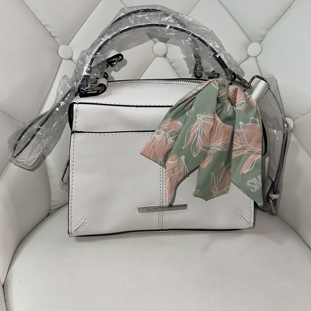 NWT Steve Madden Breese Crossbody/or shoulder Bag White